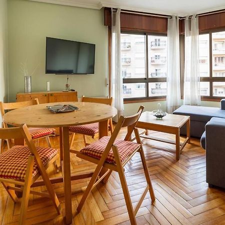 Apartamento Centro De Vigo Con Paking Gratuito Kültér fotó